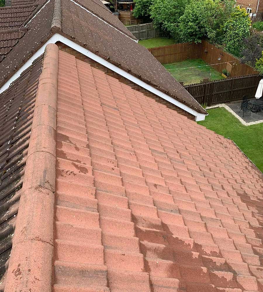Red tile roof clean - 4 bedroom house